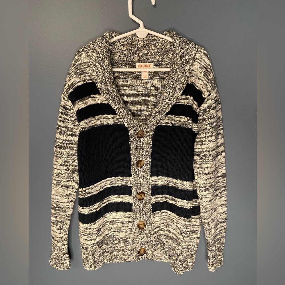 Cat & Jack boys button up sweater sz 6-7